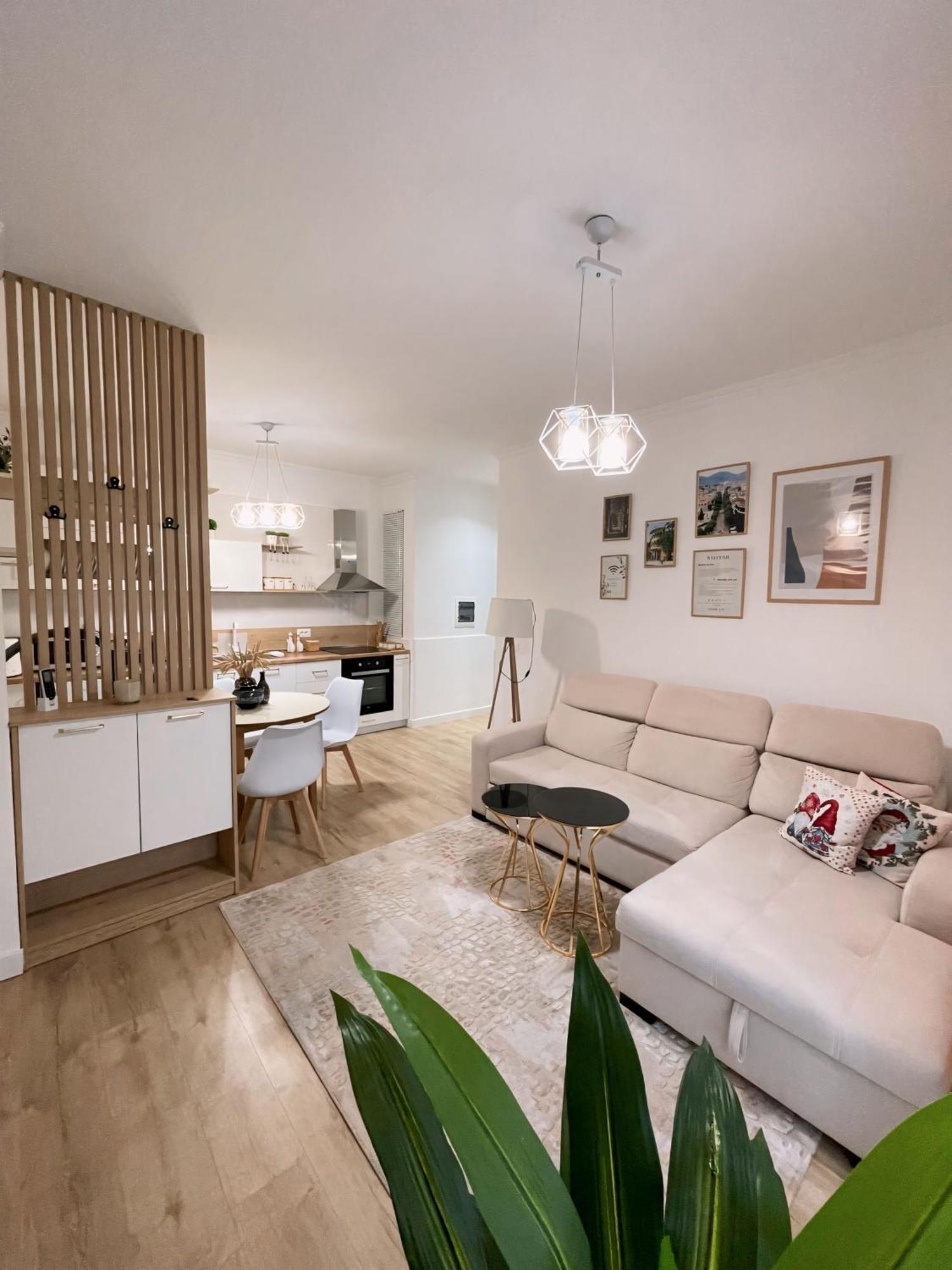 Kesa Apartment Korce Extérieur photo